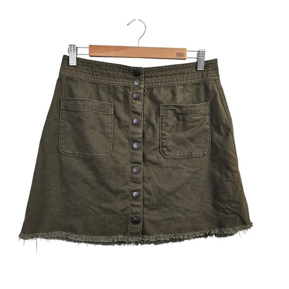 Madewell Dresses & Skirts - MADEWELL Raw Hem A-Line Skirt in Kale Size 6